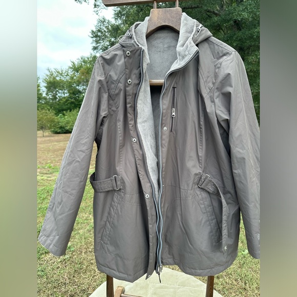 Free People Jackets & Blazers - Womens Free Country jacket insulated warm adjustable